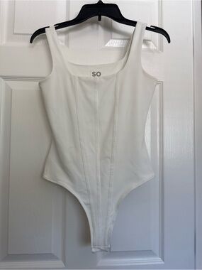 SO White Square Neck Stretch One-Piece Bodysuit